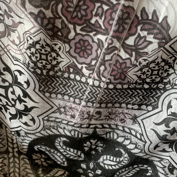 Lined short sleeve top, size XL - Picture 4 of 4